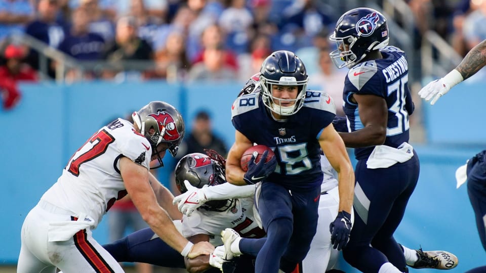 Titans Game Center, Tennessee Titans at Indianapolis Colts