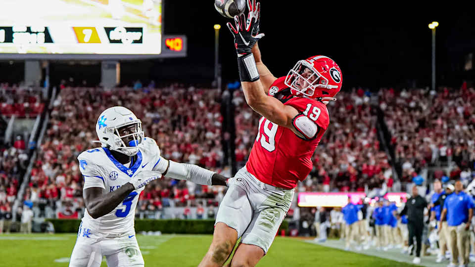 Georgia Football Reveals New Jerseys in 2022 - Sports Illustrated Georgia  Bulldogs News, Analysis and More