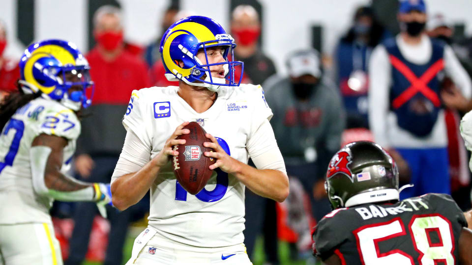 Seattle Seahawks Fall Short in Late Comeback Bid vs. Tom Brady's Tampa Bay  Buccaneers - Sports Illustrated Seattle Seahawks News, Analysis and More