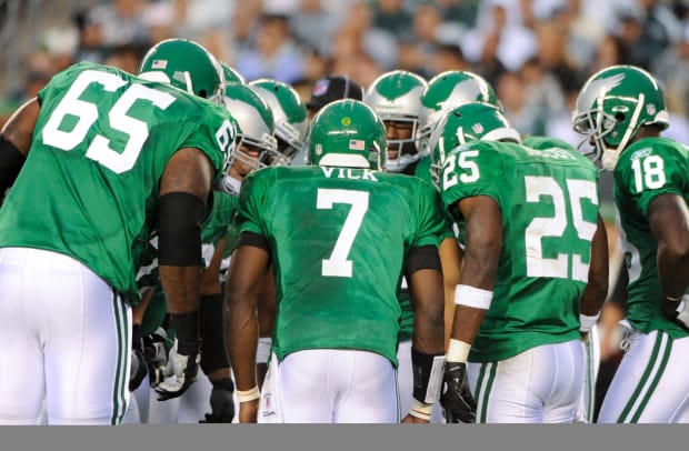 Philadelphia Eagles' Kelly Green Throwback Retail Jerseys Leak –  SportsLogos.Net News