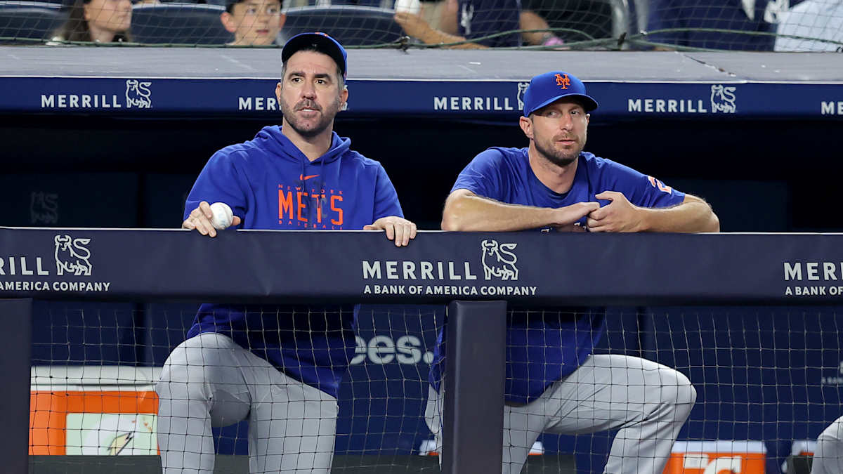 ALCS Umpire Had Such a Relatable Reaction After Getting Hit in Mask by Pitch