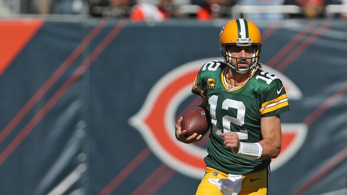 How to watch the Green Bay Packers at Chicago Bears this afternoon