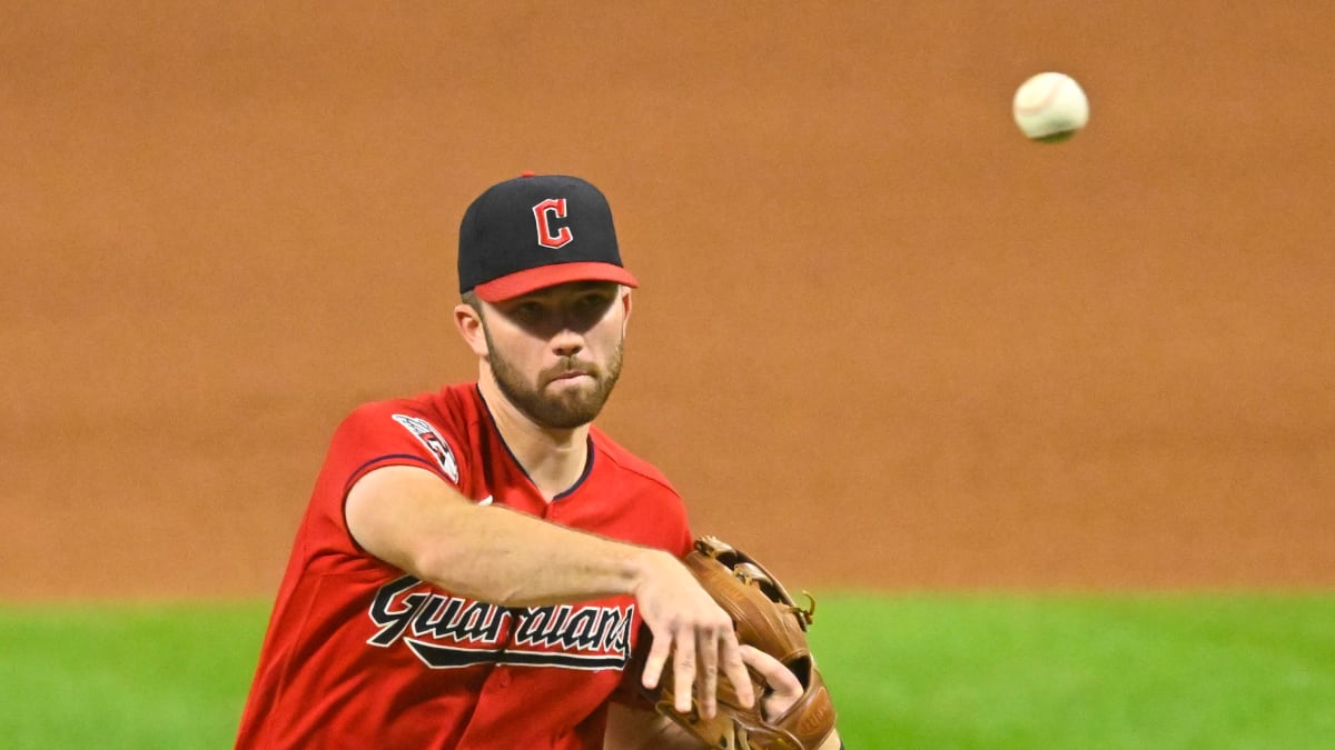 White Sox Sign Former Cleveland Pitcher - Sports Illustrated Cleveland  Guardians News, Analysis and More