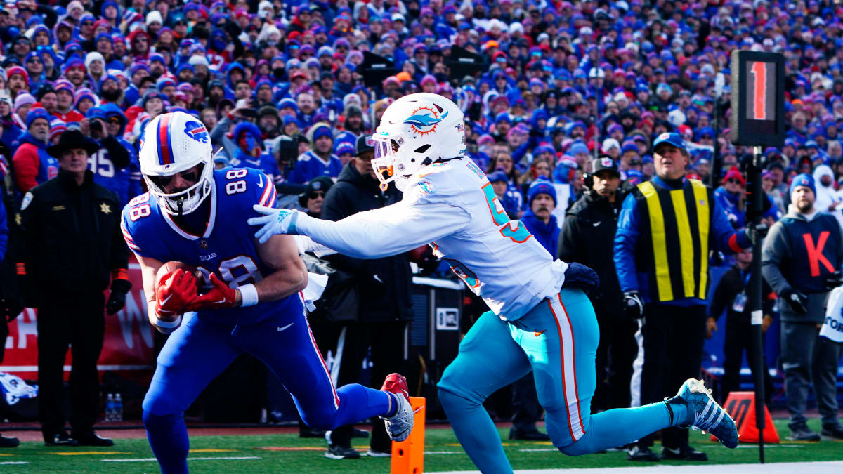 Bills hang on for 34-31 AFC Wild Card win over Dolphins