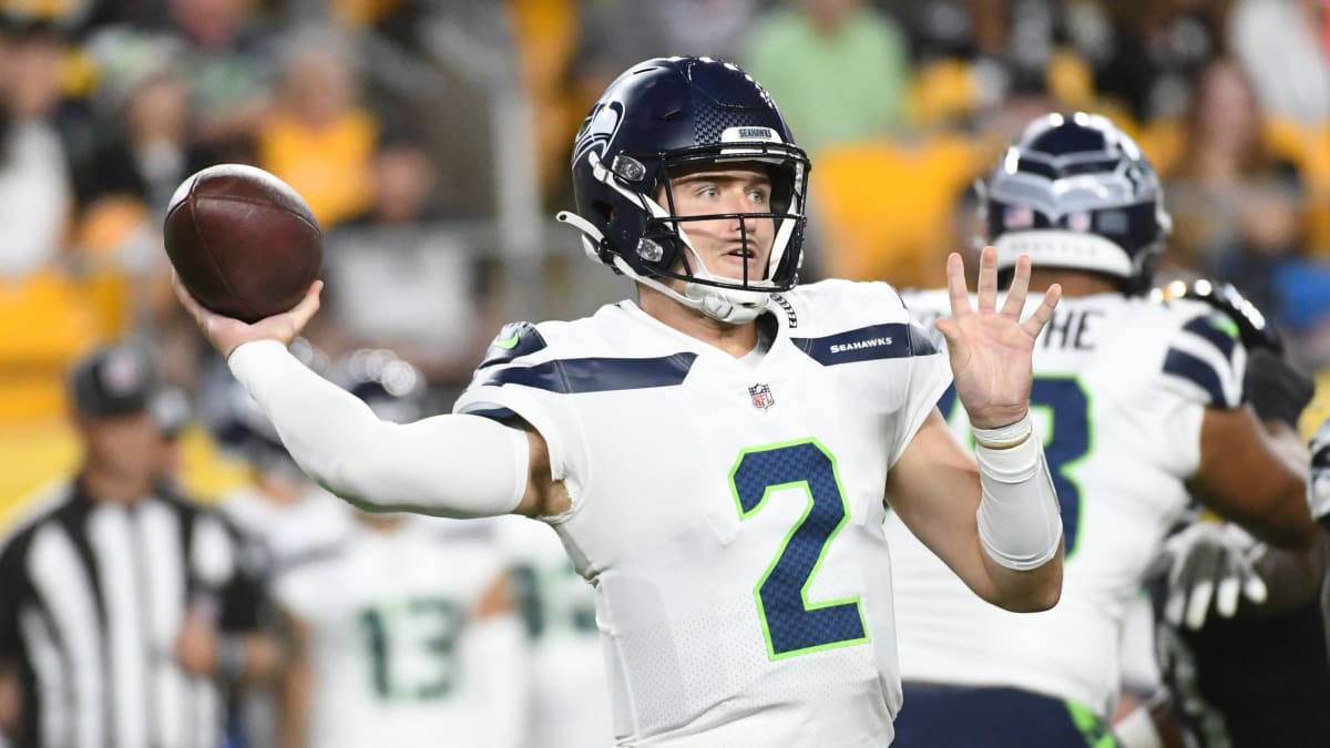 Seahawks agree to terms with backup QB Drew Lock on one-year deal