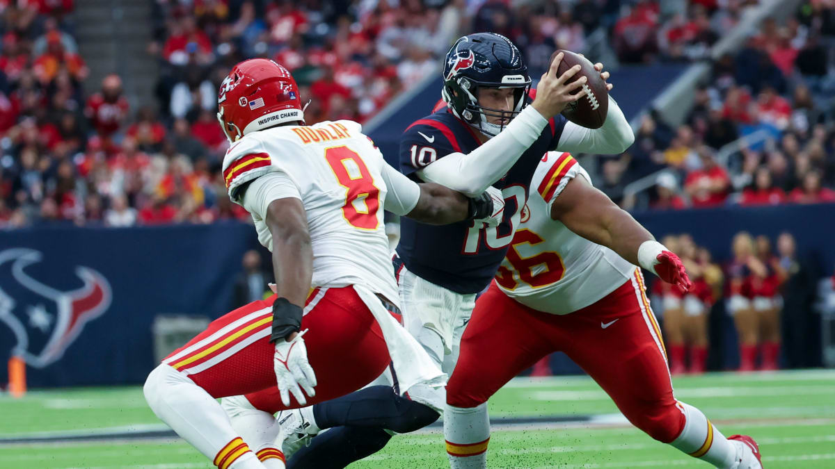 Chiefs overcome 24-point deficit to blow out Texans - The Boston Globe