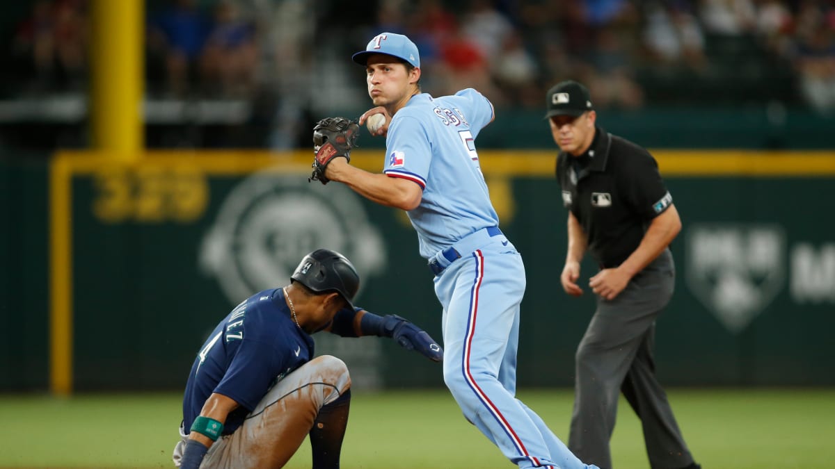 Seager still going deep in Texas, helps send Rangers to ALCS with sweep of  101-win Orioles – KGET 17
