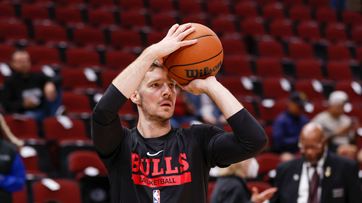 Goran Dragic says the Chicago Bulls need to get on the same page