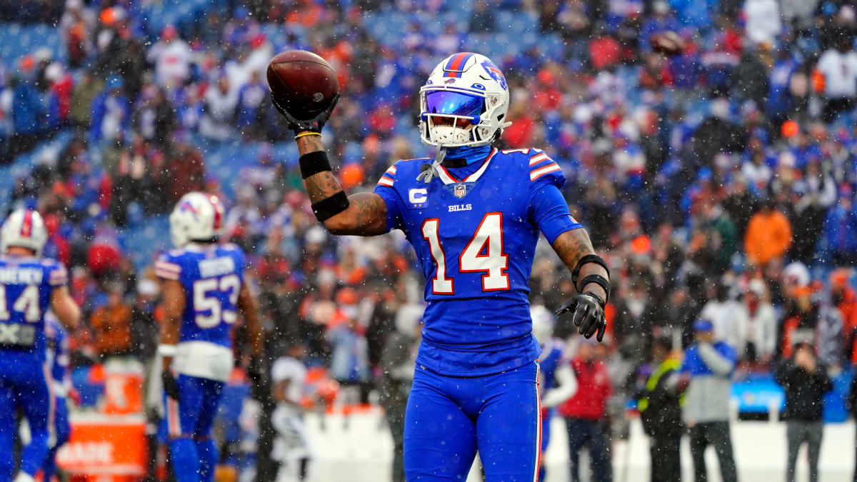 Nah!': Buffalo Bills WR Stefon Diggs Opens Up After Emotional Exit vs.  Cincinnati Bengals - Sports Illustrated Buffalo Bills News, Analysis and  More