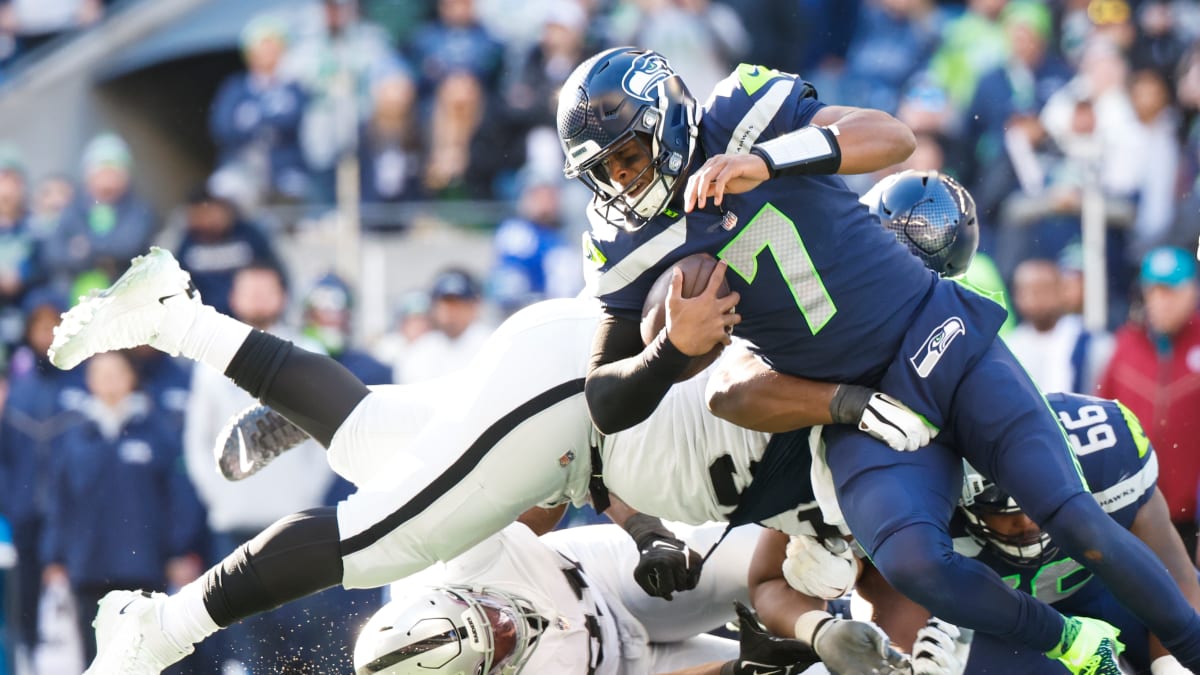 How far Seahawks playoffs probability dropped after loss to Raiders - Field  Gulls