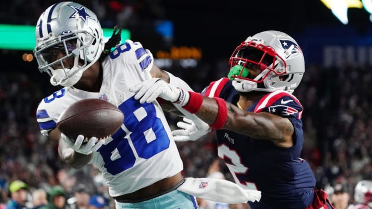 Dallas Cowboys receiver CeeDee Lamb crashed into a photographer, but she's  OK and 'nailed the shot' - ESPN