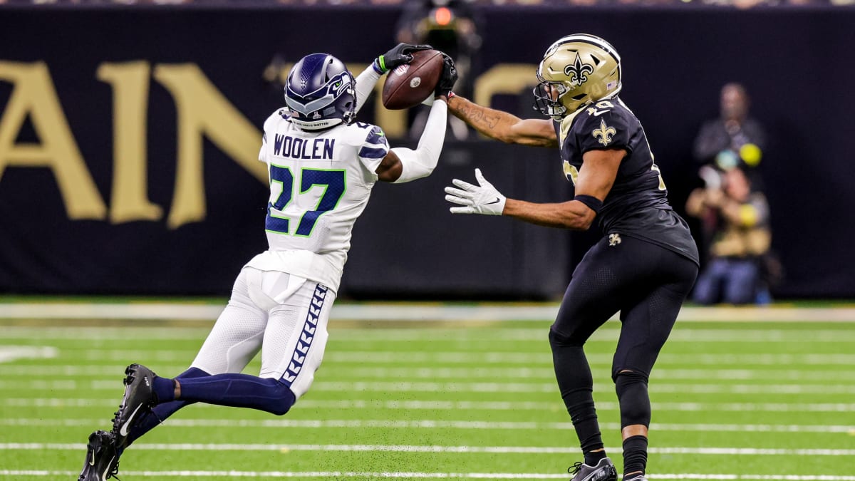 Seattle Seahawks cornerback Tariq Woolen (27) takes his stance during an NFL  football game against the Los Angeles Rams, Sunday, Dec. 4, 2022, in  Inglewood, Calif. (AP Photo/Kyusung Gong Stock Photo - Alamy