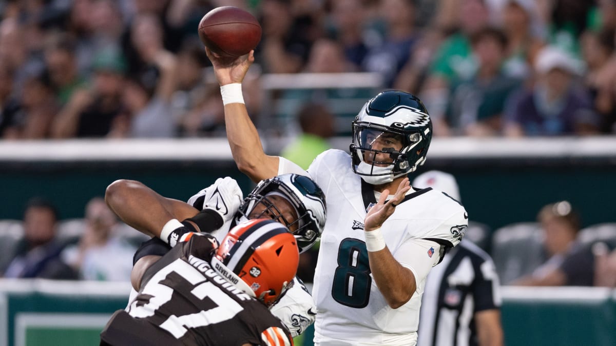 Philadelphia Eagles Trail Cleveland Browns 8-3 at Halftime as