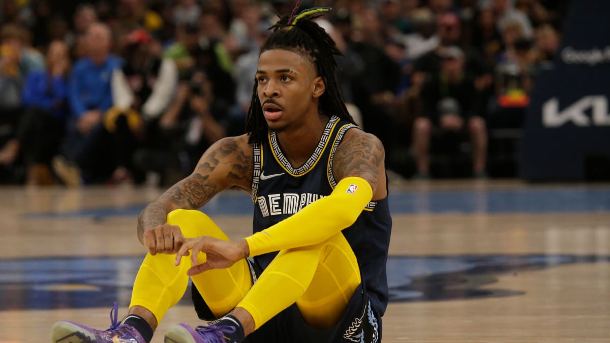 Ja Morant breaks in the Grizzlies' throwback uniforms with 26 vs. Lakers