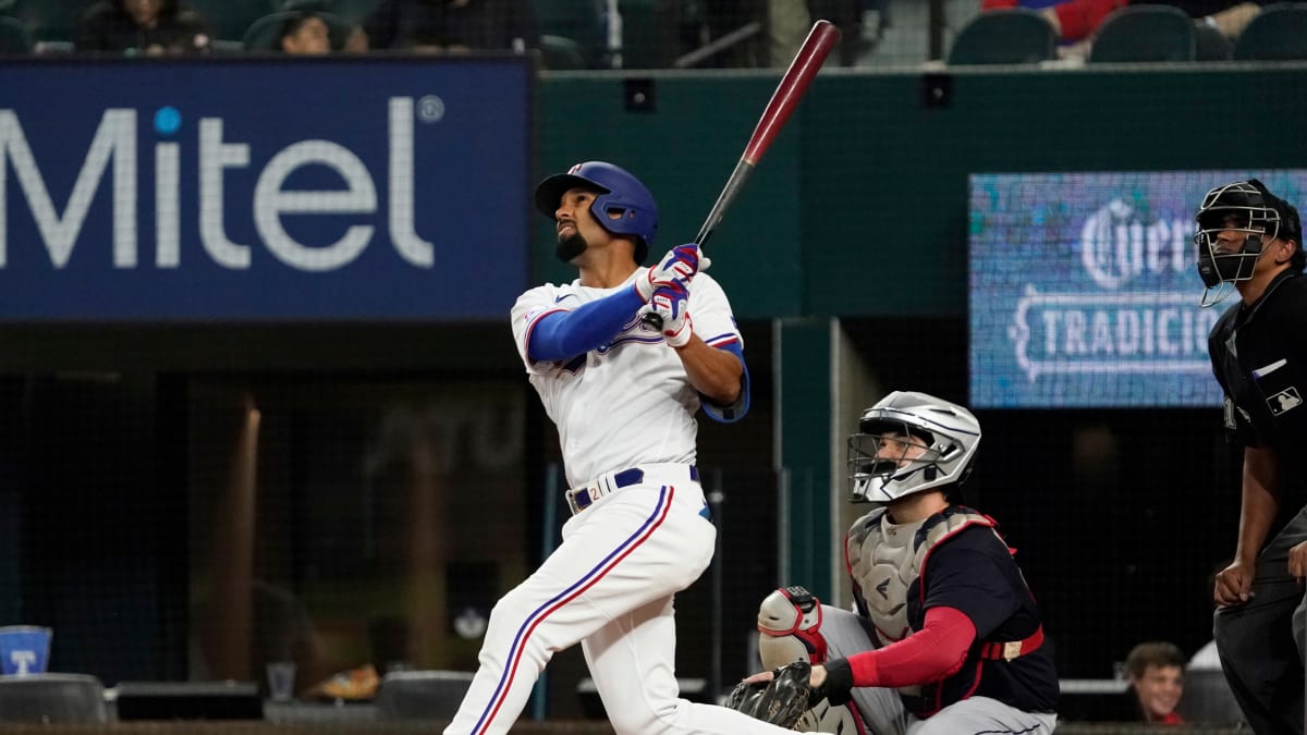 Marcus Semien finally hits his first homer with Rangers — in grand