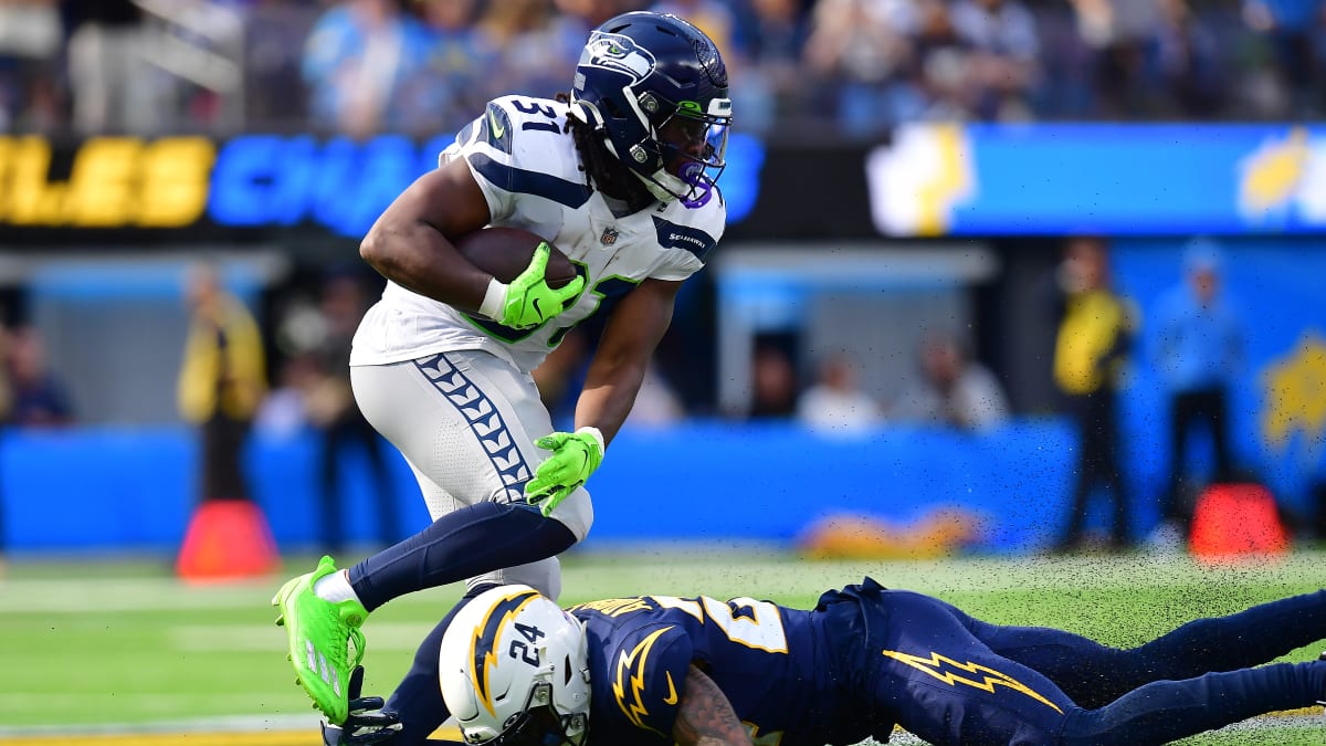 Seahawks RBs Kenneth Walker, DeeJay Dallas Game-Time Decisions