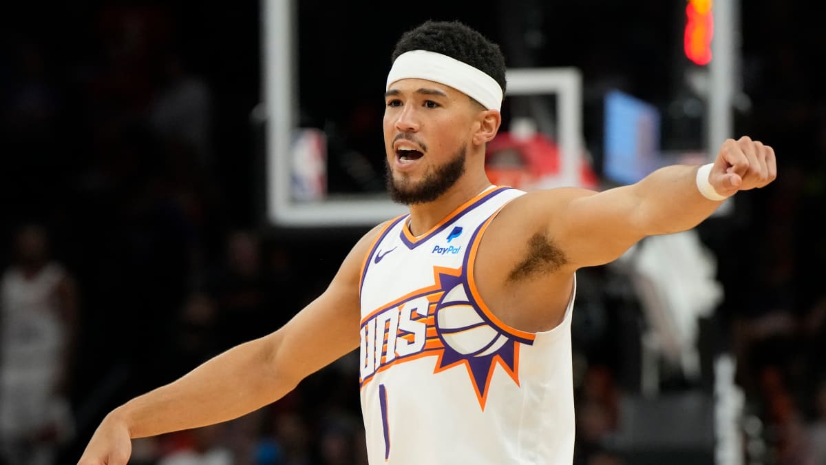 Devin Booker Delivers Bad News to Fans Wanting His Sneakers