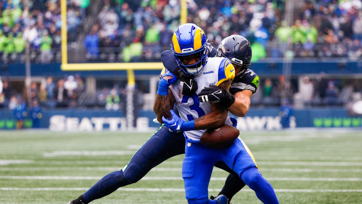 Seattle Seahawks Give Up Late TD, Trail Los Angeles Rams at Halftime -  Sports Illustrated Seattle Seahawks News, Analysis and More