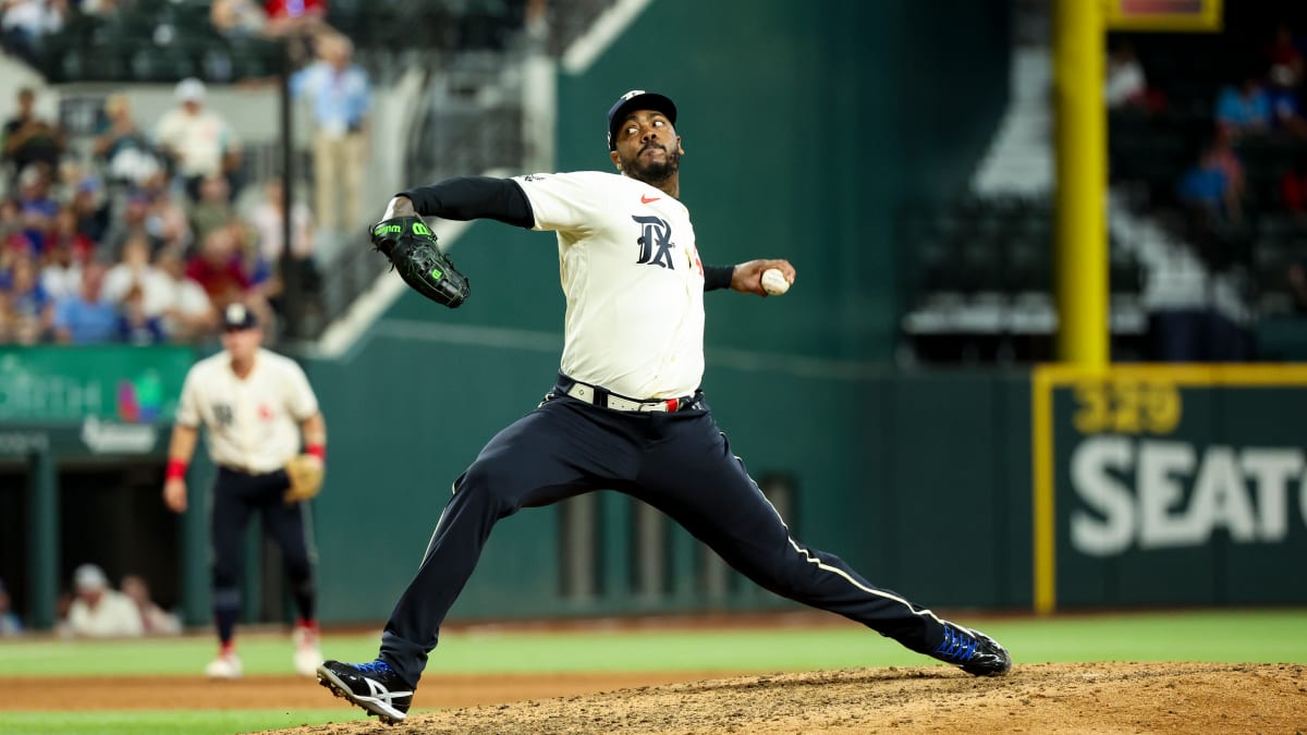 Aroldis Chapman's first strikeout as a Texas Ranger