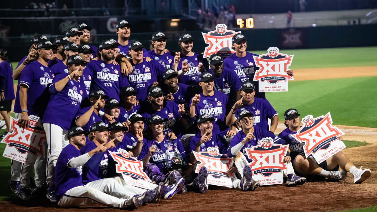 TCU Baseball on X: Big time double from Brody Green drives in two