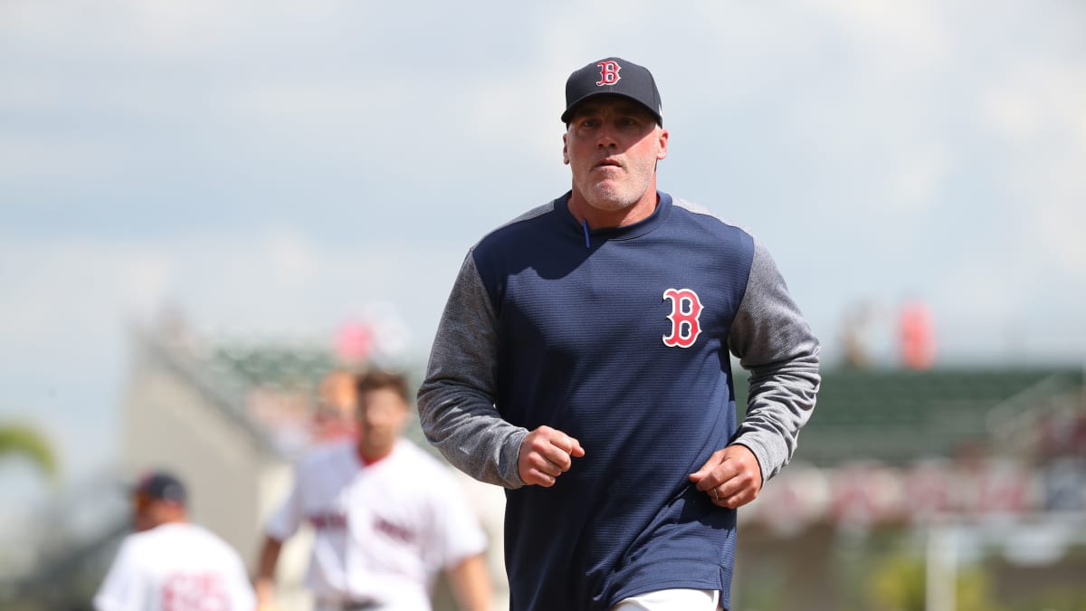 Report: SF Giants to interview Red Sox legend, coach for manager