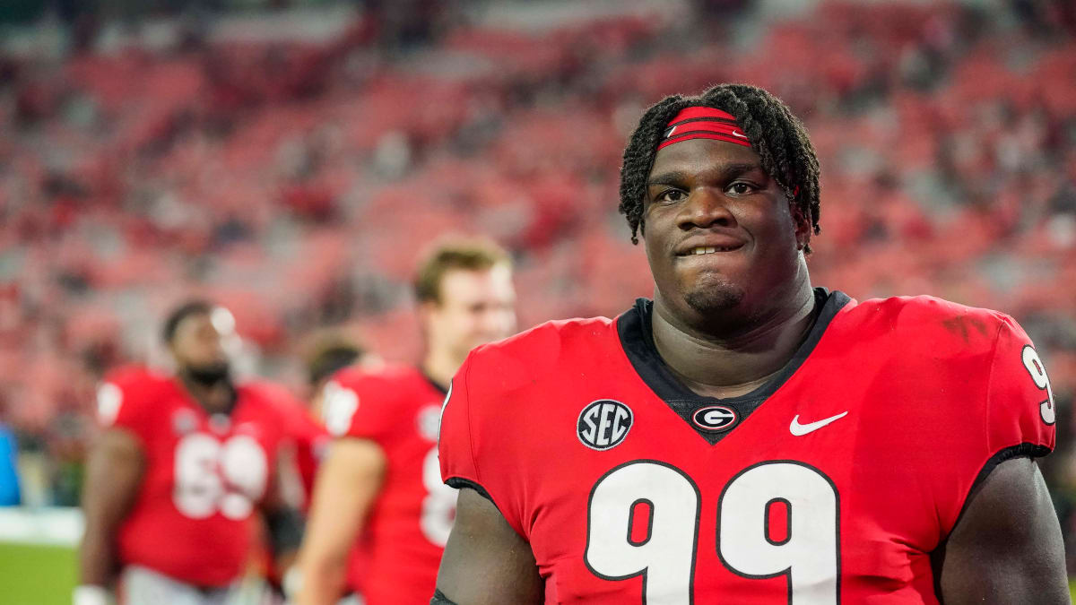 Jordan Davis: 340 LB UGA star faster than NFL QB in 40-yard dash