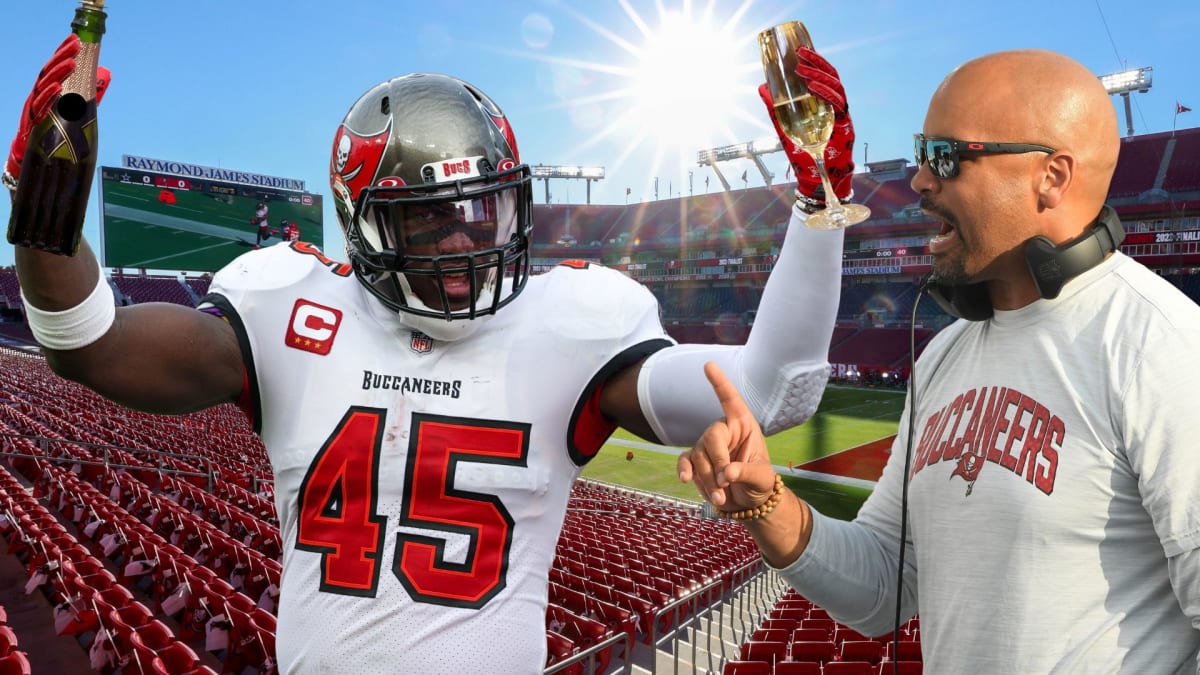 Buccaneers: Devin White's IG post amid 'champagne problems' will make fans  smile