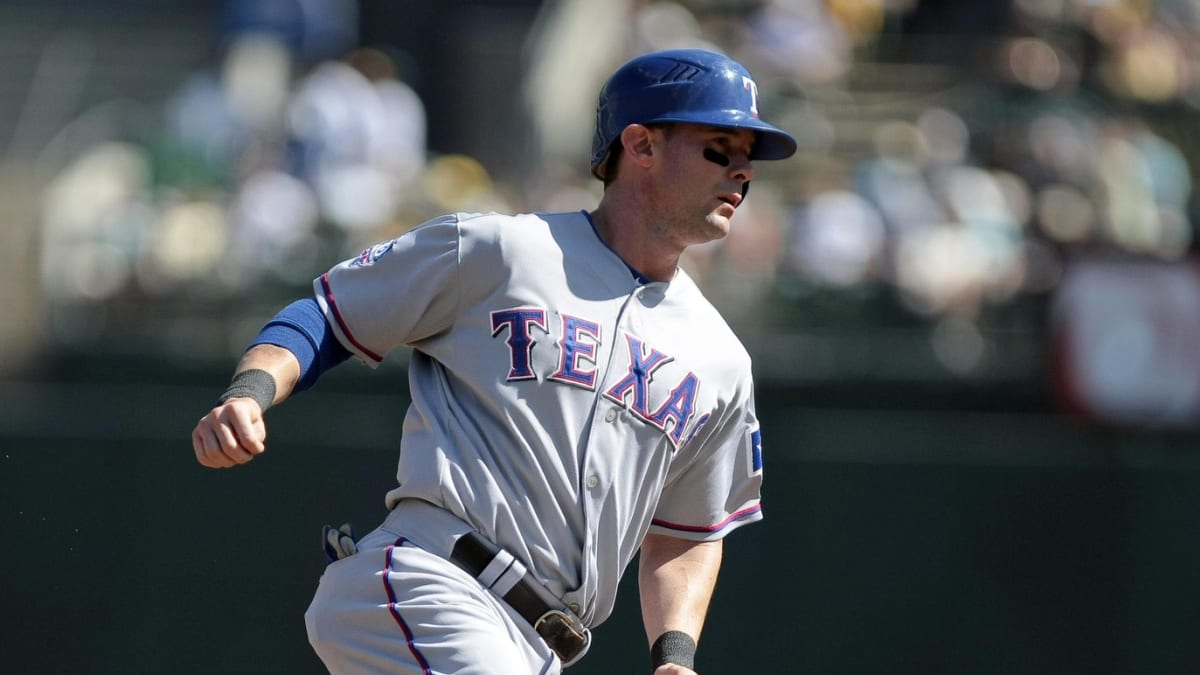 Rangers fans buzzing after hearing franchise legend Michael Young