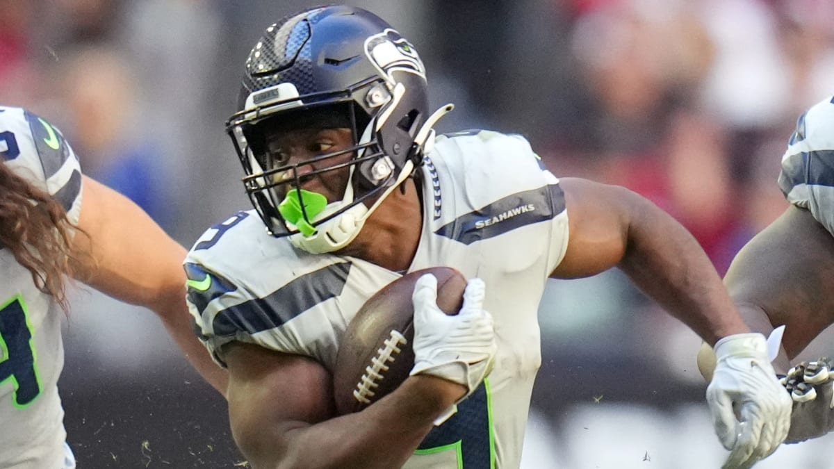 Tyler Lockett heaps praise on Kenneth Walker III after huge game