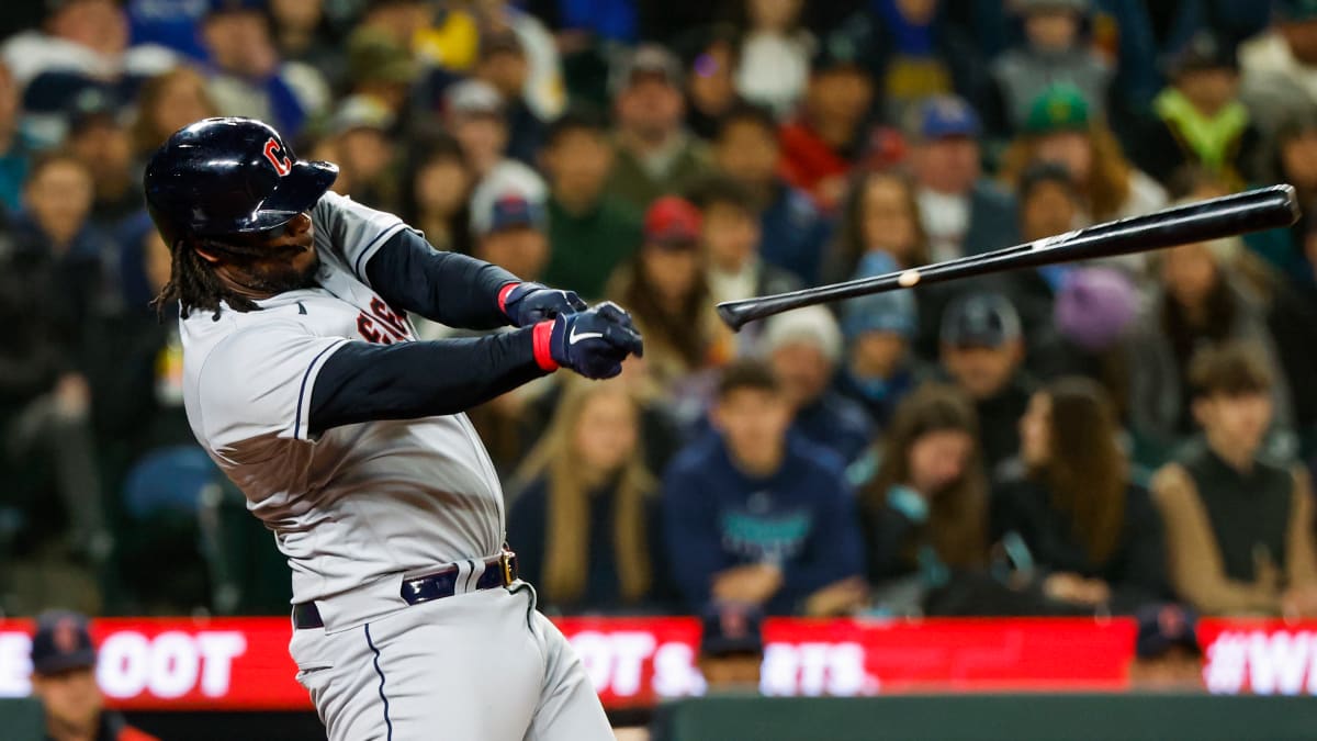 Josh Bell is excited to play alongside José Ramírez - Covering the Corner