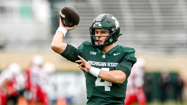 Michigan State quarterback Sam Leavitt 'done' with Spartans after Jonathan  Smith hire - Sports Illustrated Michigan State Spartans News, Analysis and  More