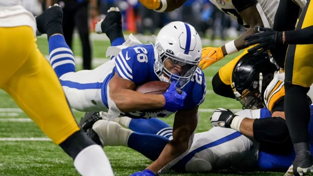 Indianapolis Colts running back Jonathan Taylor (28) dives into the end zone for a touchdown Monday, Nov. 28, 2022, during a game against the Pittsburgh Steelers at Lucas Oil Stadium in Indianapolis.  