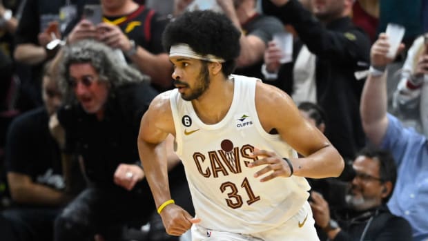 Rooting for Cavaliers? Top NFL Draft Pick Burrow Not Shy About It - Sports  Illustrated Cleveland Cavs News, Analysis and More