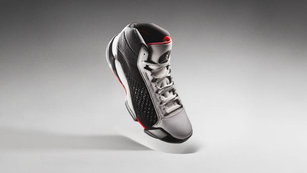 Luka Doncic Debuts New Colorway of Signature Jordan Shoes - Sports  Illustrated FanNation Kicks News, Analysis and More