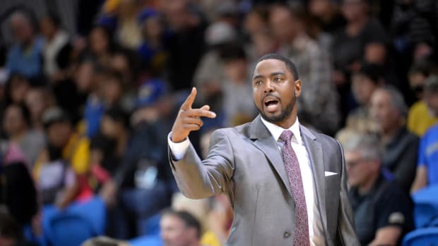 Former Boston Assistant Coach Aaron Miles To Join Pelicans Staff, Per  Report - Sports Illustrated New Orleans Pelicans News, Analysis, and More