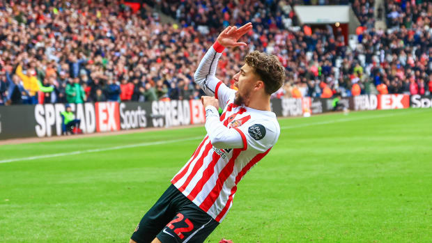 Adil Aouchiche celebrates first Sunderland goal