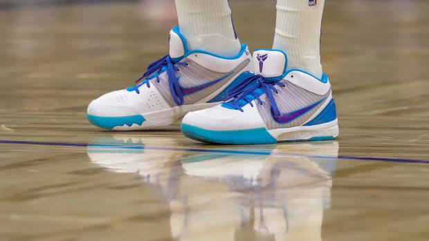 Paul George Keeps Wearing Kobe Bryant's Nike Shoes - Sports Illustrated ...