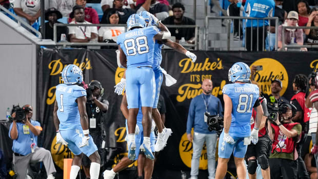 WATCH: Top UNC Football Commit Flaunts Ridiculous Hands - Sports  Illustrated North Carolina Tarheels News, Analysis and More