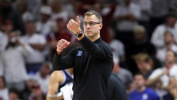 Duke basketball head coach Jon Scheyer