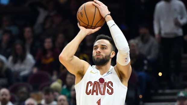 Dec 18, 2023; Cleveland, Ohio, USA; Cleveland Cavaliers guard Max Strus (1) shoots in the second quarter against the Houston Rockets at Rocket Mortgage FieldHouse. Mandatory Credit: David Richard-USA TODAY Sports