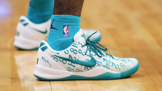 Fans Get First Look at Nike Kobe 8 Protro 'Radiant Emerald' - Sports ...