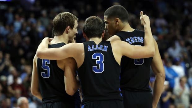 Jaw-dropping prep models game after two Duke basketball stars - Sports ...