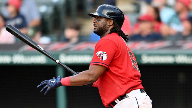 MLB - The Guardians add a big bat. Cleveland, Josh Bell