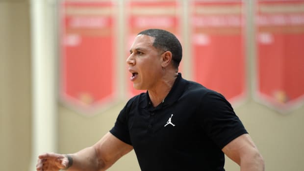 Mike Bibby Discusses Time with Atlanta Hawks - Sports Illustrated