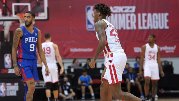 Ranking Ten Best Sneakers from NBA 2K23 Summer League - Sports Illustrated  FanNation Kicks News, Analysis and More