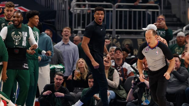 Jamal Murray Debuting New Balance Shoes in NBA Playoffs - Sports  Illustrated FanNation Kicks News, Analysis and More