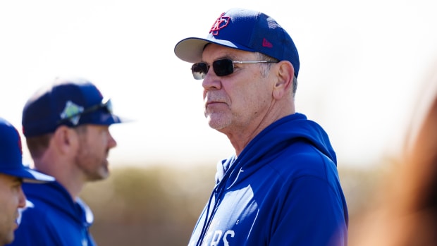 Texas Rangers Manager Bruce Bochy Passes Walter Alston on MLB Wins List -  Sports Illustrated Texas Rangers News, Analysis and More