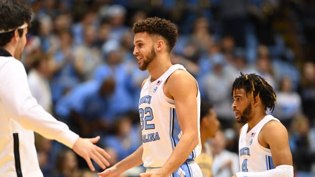 UNC Basketball: Yet Another Top-10 Talent Lands Tar Heel Offer - Sports  Illustrated North Carolina Tarheels News, Analysis and More
