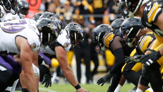 Pittsburgh Steelers vs. Baltimore Ravens - Acrisure Stadium in