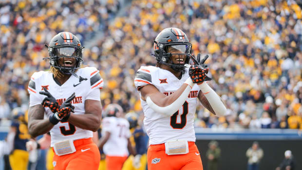 Live Blog: Oklahoma St. Cowboys vs. Missouri St. Bears (Day 3) - Sports  Illustrated All Hogs News, Analysis and More